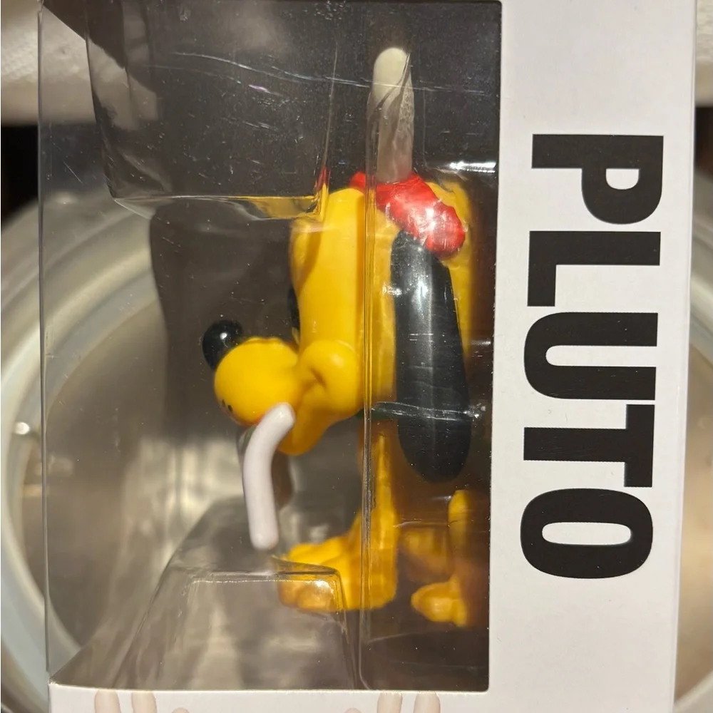 Funko  POP Pluto 1227 - Picture 2 of 3